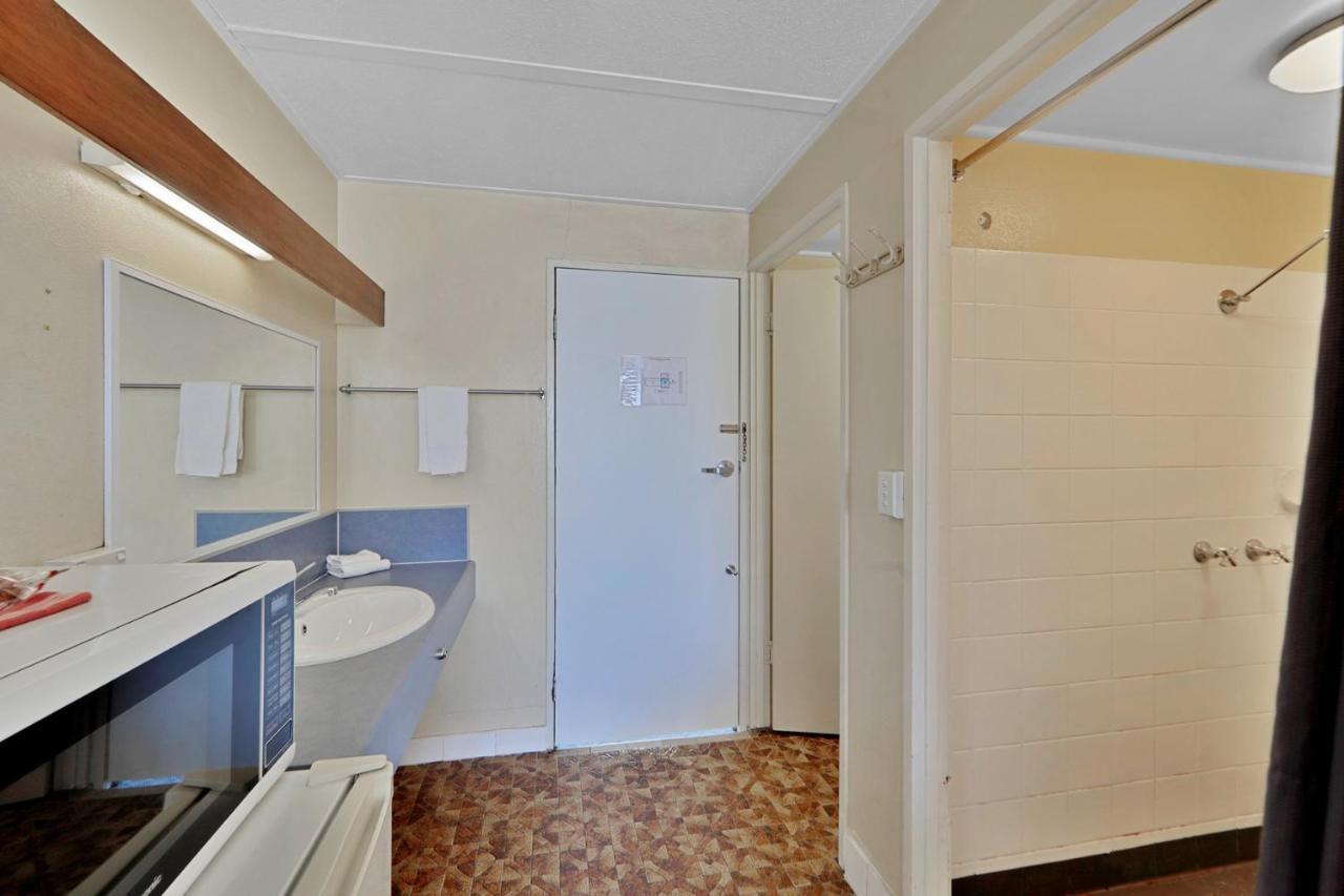 Oscar Motel Μπούνταμπεργκ Εξωτερικό φωτογραφία